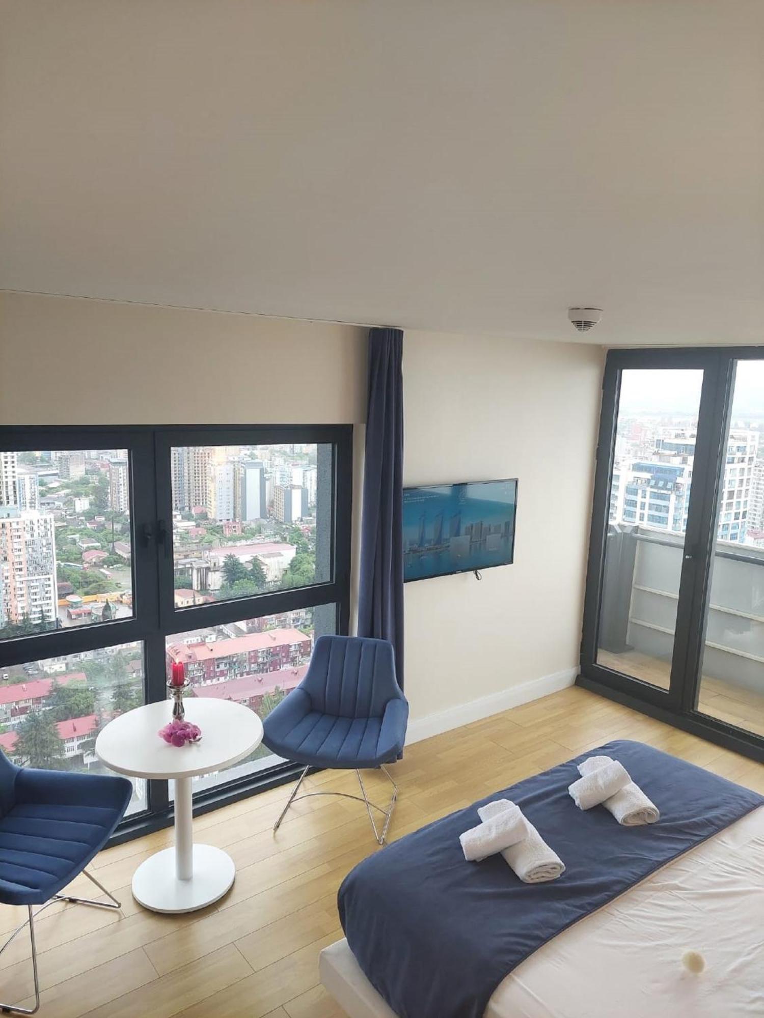Apart-Hotel Orbi City Batumi Exterior photo